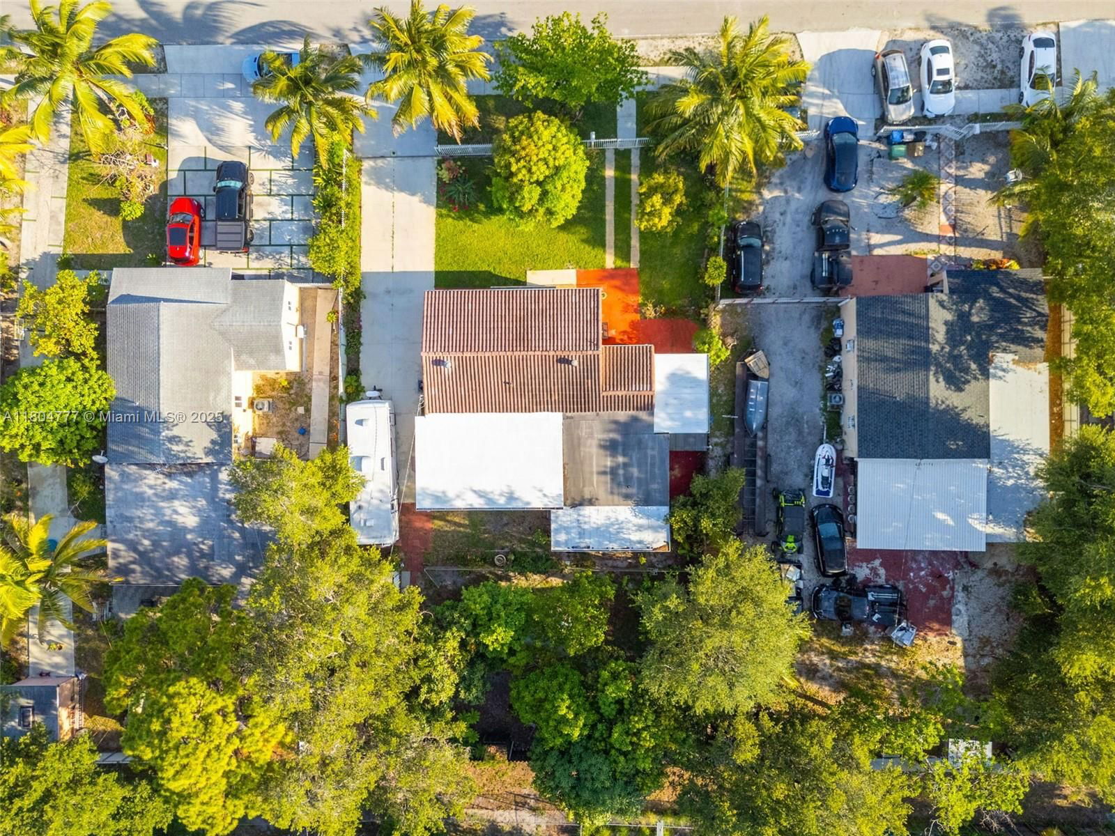 Real estate property located at 1231 Dunad Ave, Miami-dade, Plat No 1 Opa Locka, Opa-Locka, FL