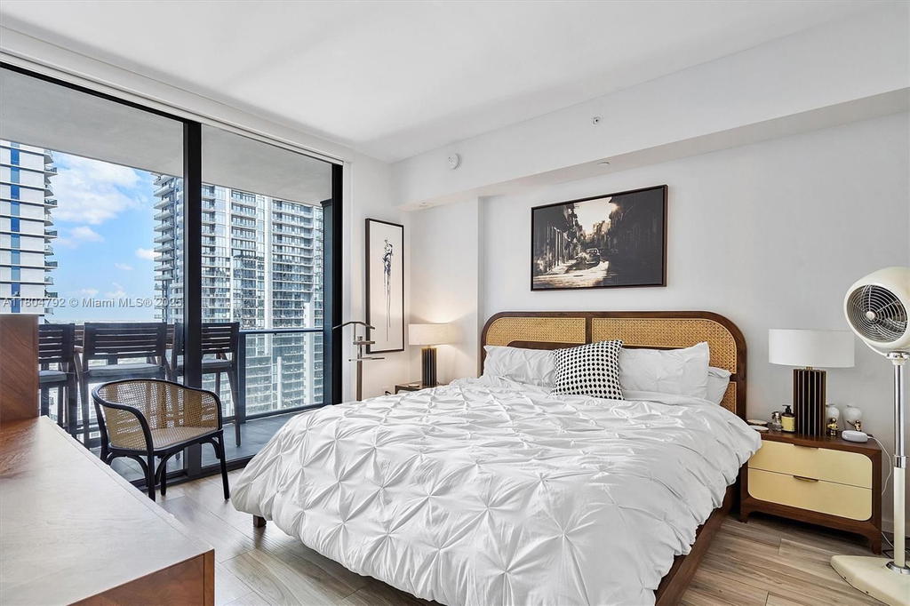 Real estate property located at 801 Miami Ave #3510, Miami-dade, 801 Sma Residences Condo, Miami, FL