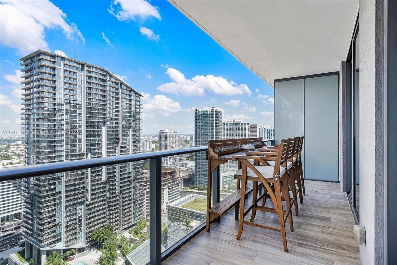 Real estate property located at 801 Miami Ave #3510, Miami-dade, 801 Sma Residences Condo, Miami, FL