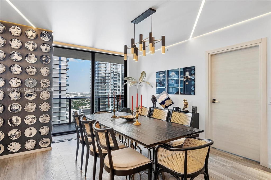Real estate property located at 801 Miami Ave #3510, Miami-dade, 801 Sma Residences Condo, Miami, FL