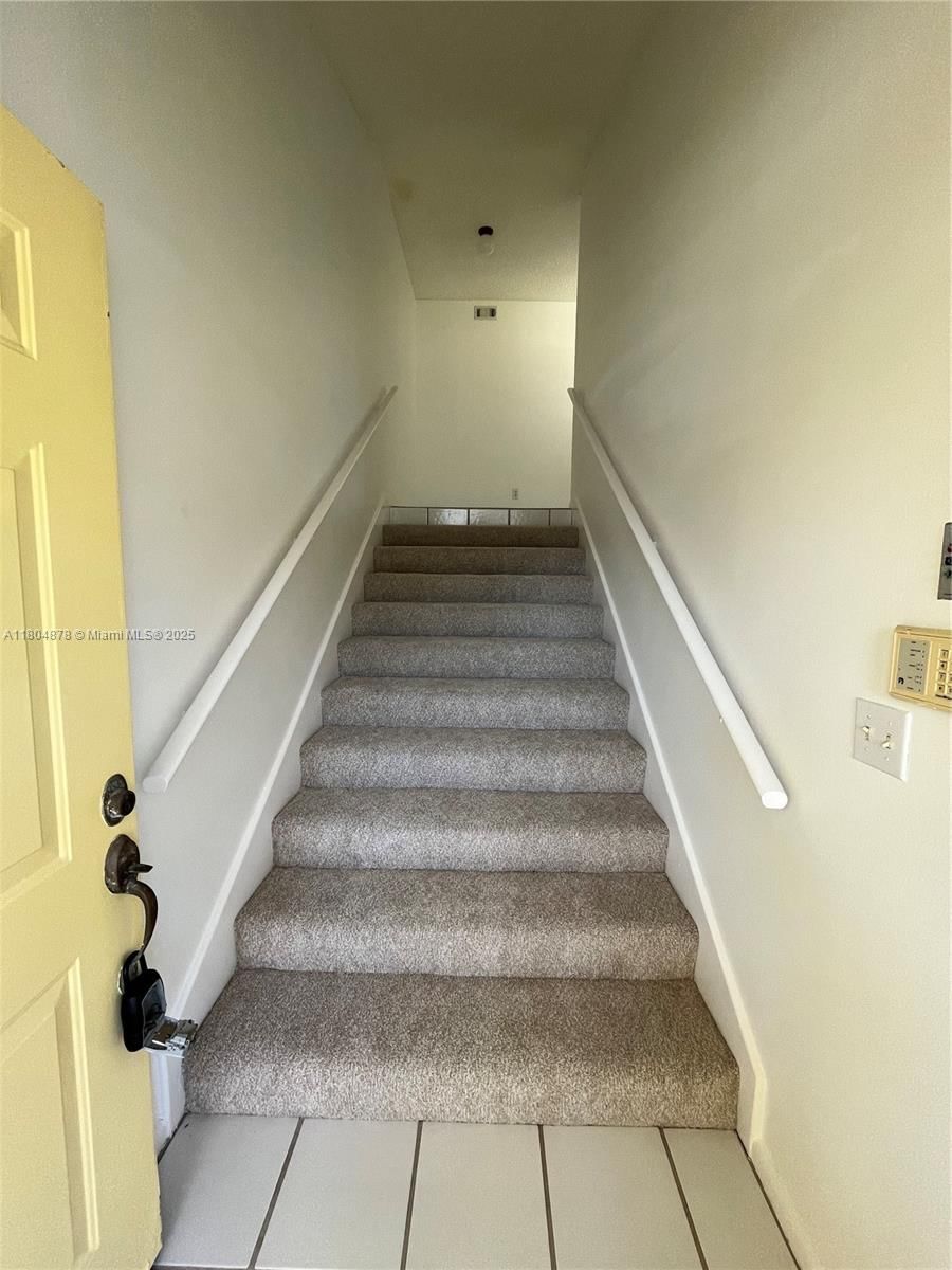 Real estate property located at 2520 19th Pl #202-B, Miami-dade, Keys Gate Condo No Two, Homestead, FL