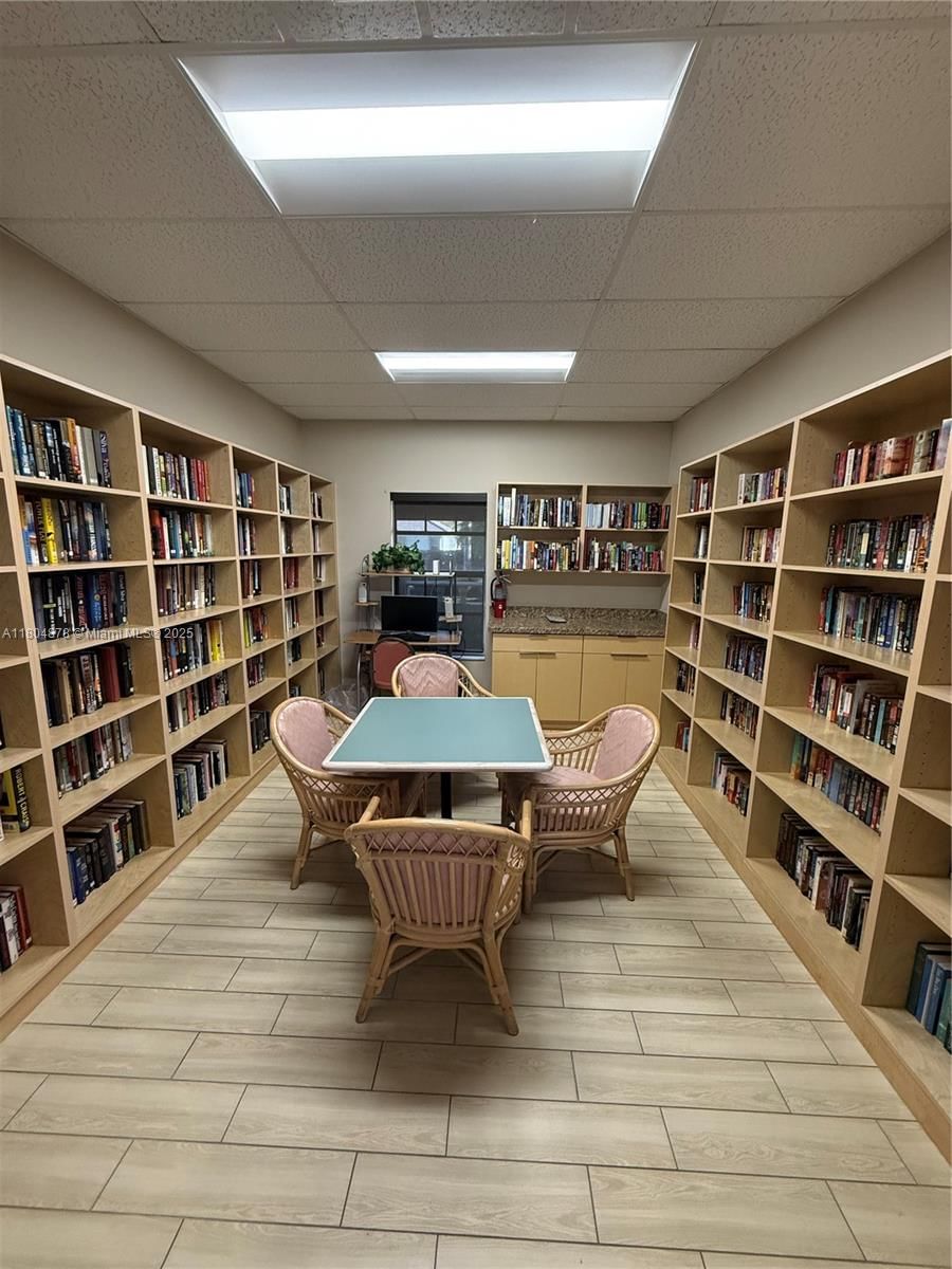 Real estate property located at 2520 19th Pl #202-B, Miami-dade, Keys Gate Condo No Two, Homestead, FL