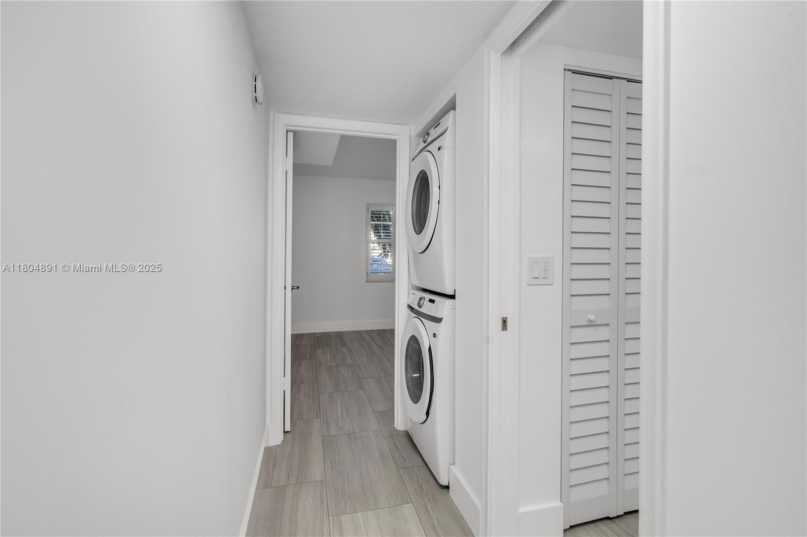 Real estate property located at 3401 Bimini Ln E1, Broward, Bimini Village A Condo, Coconut Creek, FL