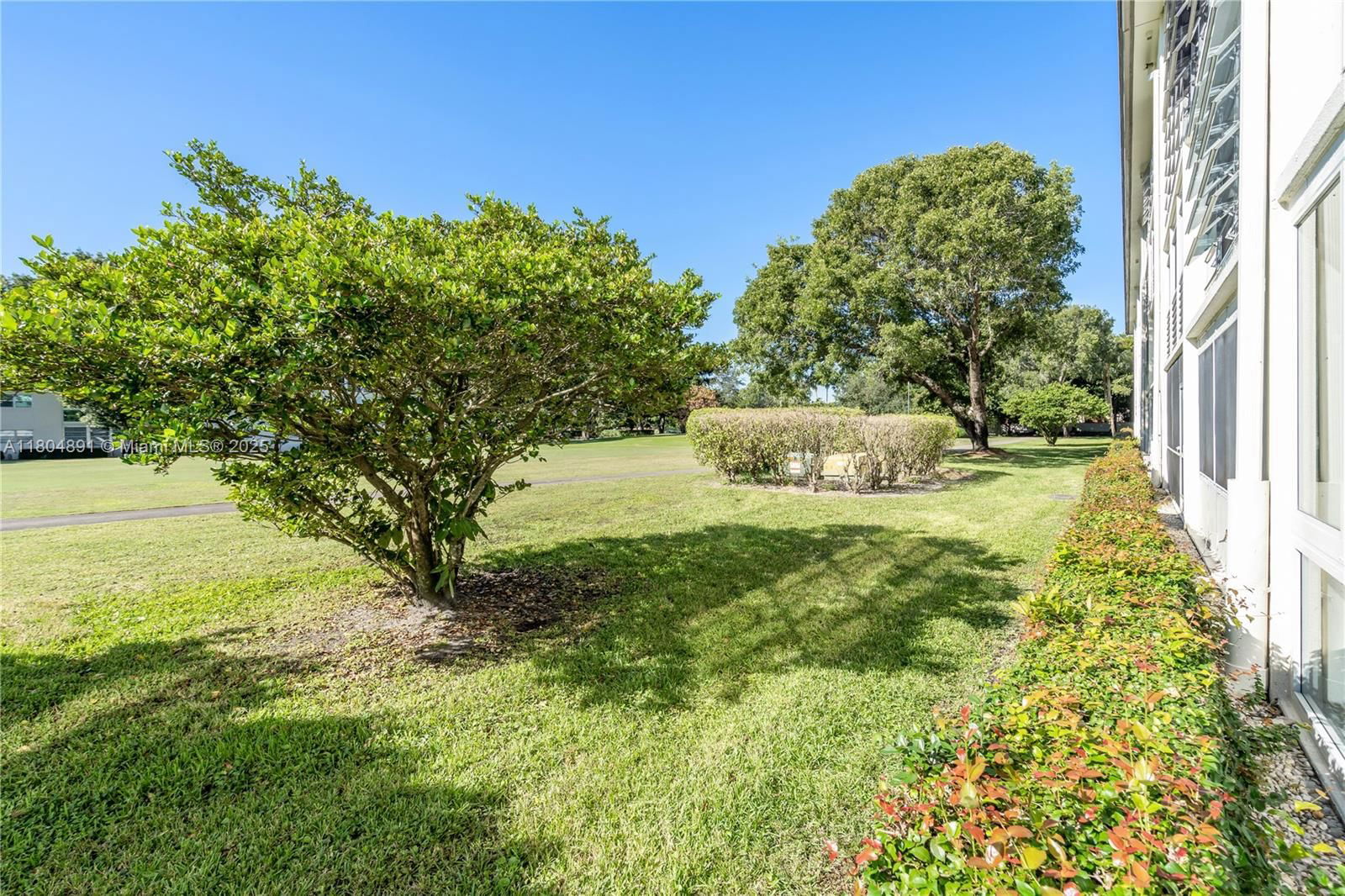 Real estate property located at 3401 Bimini Ln E1, Broward, Bimini Village A Condo, Coconut Creek, FL