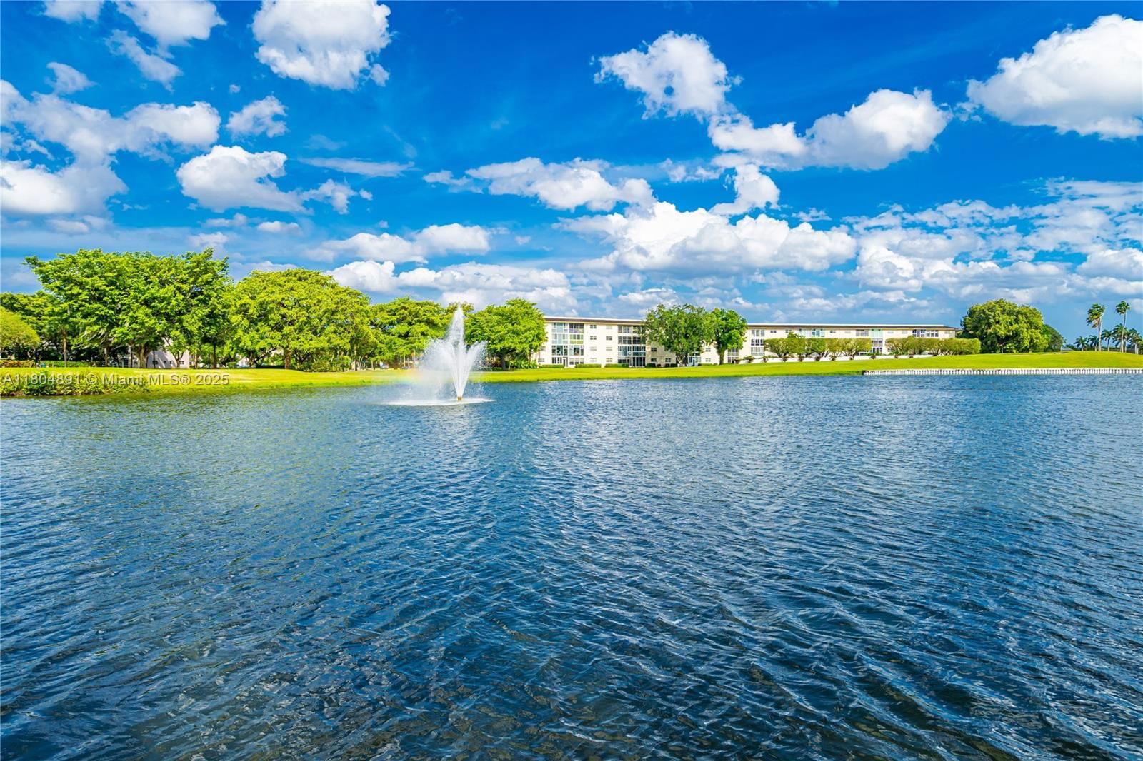 Real estate property located at 3401 Bimini Ln E1, Broward, Bimini Village A Condo, Coconut Creek, FL