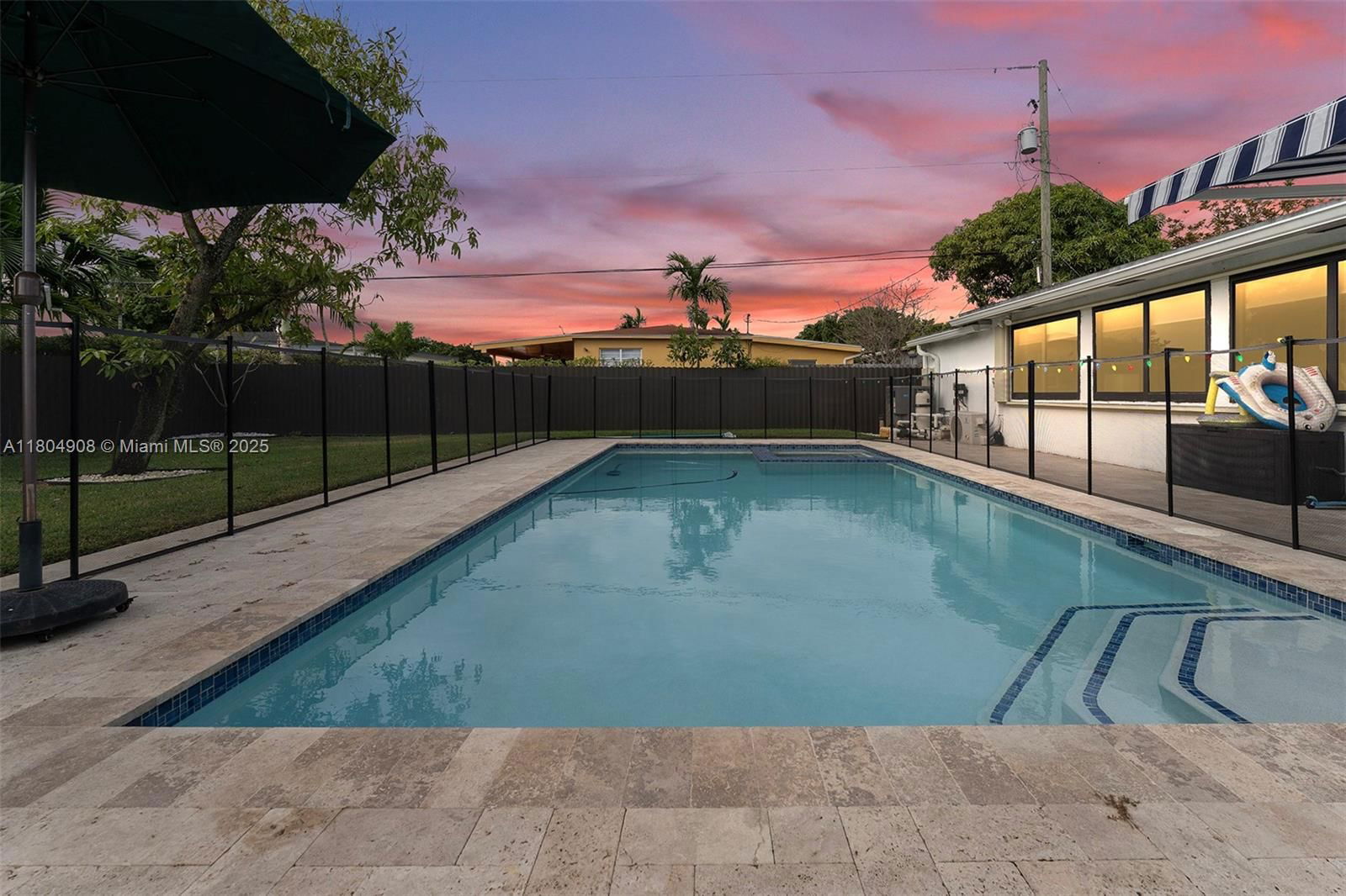 Real estate property located at 10350 30th St, Miami-dade, Little Plantations Of Mia, Miami, FL