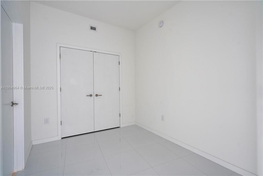 Real estate property located at 851 1st Ave #2904, Miami-dade, Paramount Miami Worldcent, Miami, FL