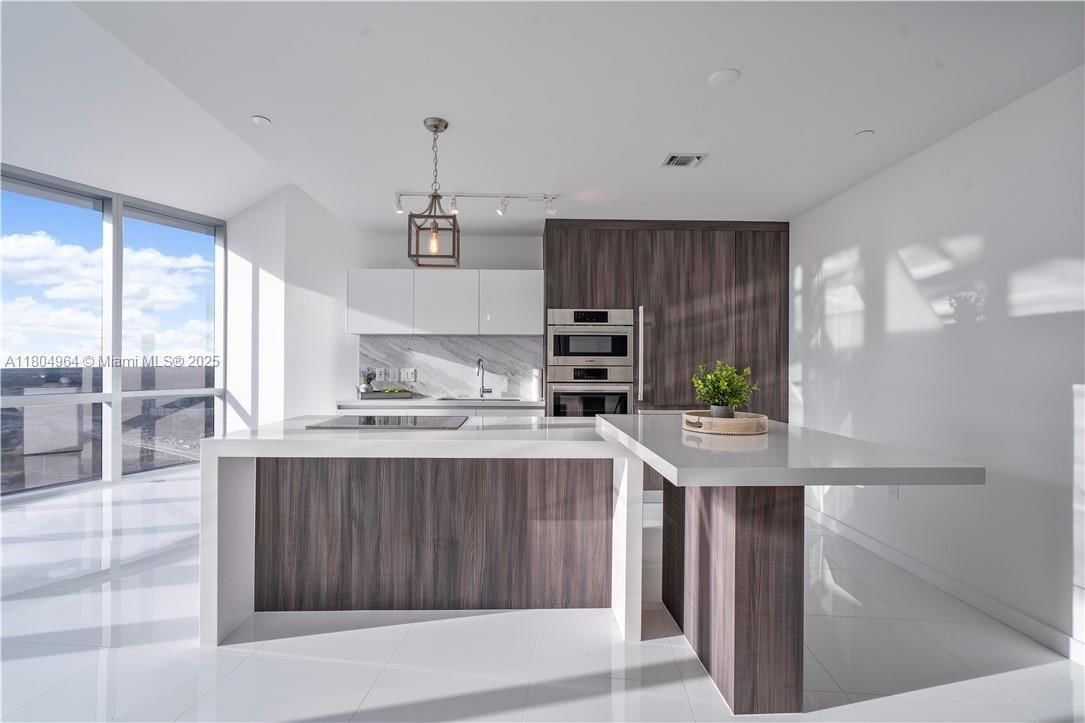 Real estate property located at 851 1st Ave #2904, Miami-dade, Paramount Miami Worldcent, Miami, FL