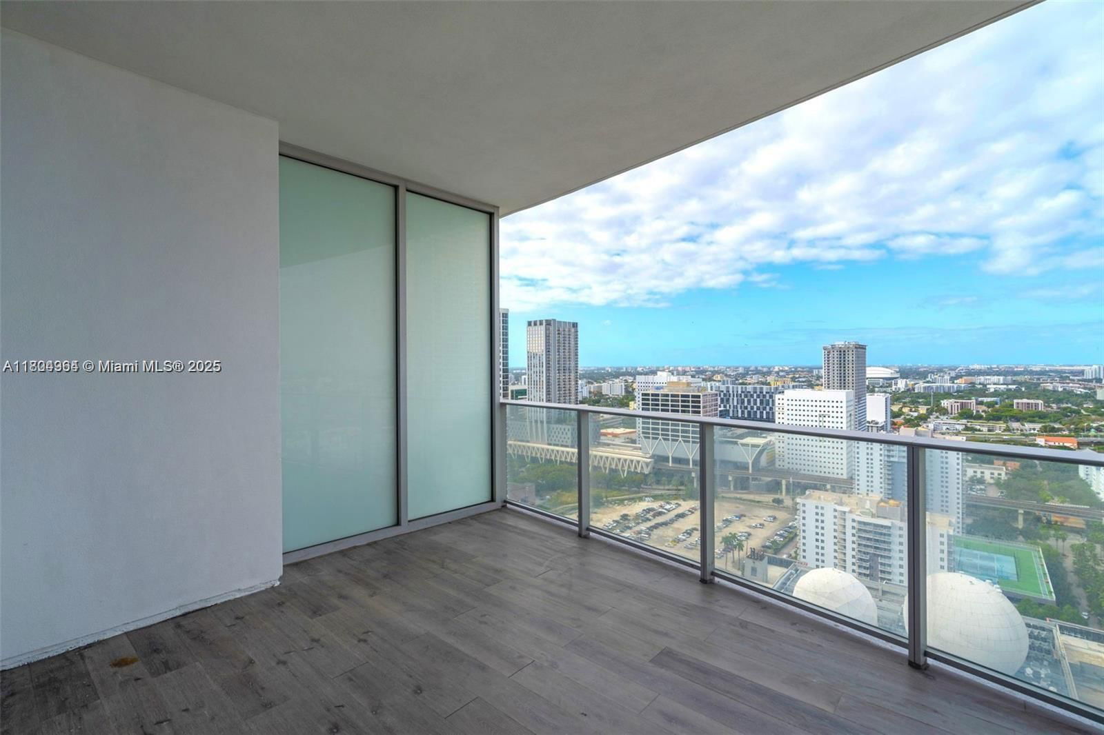 Real estate property located at 851 1st Ave #2904, Miami-dade, Paramount Miami Worldcent, Miami, FL