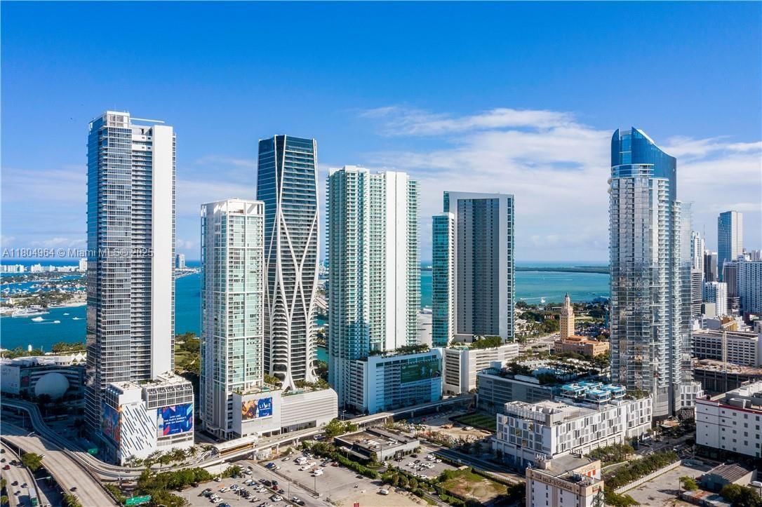 Real estate property located at 851 1st Ave #2904, Miami-dade, Paramount Miami Worldcent, Miami, FL