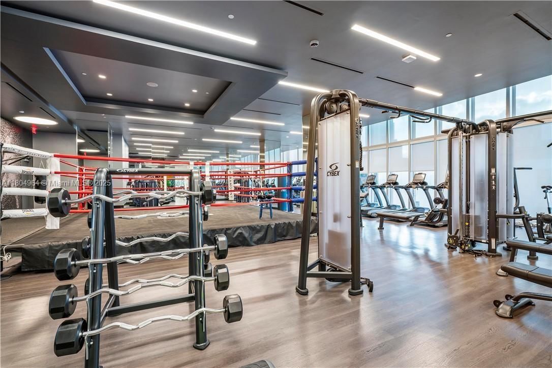 Real estate property located at 851 1st Ave #2904, Miami-dade, Paramount Miami Worldcent, Miami, FL