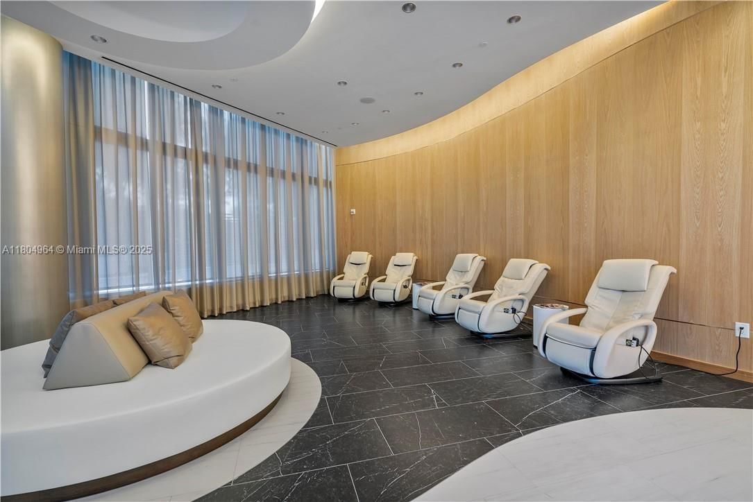 Real estate property located at 851 1st Ave #2904, Miami-dade, Paramount Miami Worldcent, Miami, FL