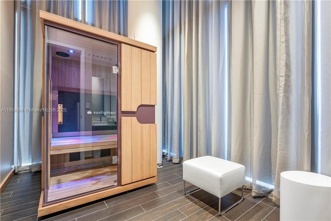 Real estate property located at 851 1st Ave #2904, Miami-dade, Paramount Miami Worldcent, Miami, FL