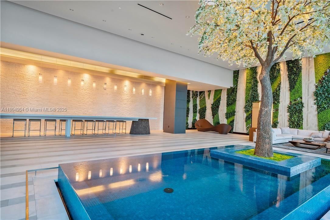 Real estate property located at 851 1st Ave #2904, Miami-dade, Paramount Miami Worldcent, Miami, FL