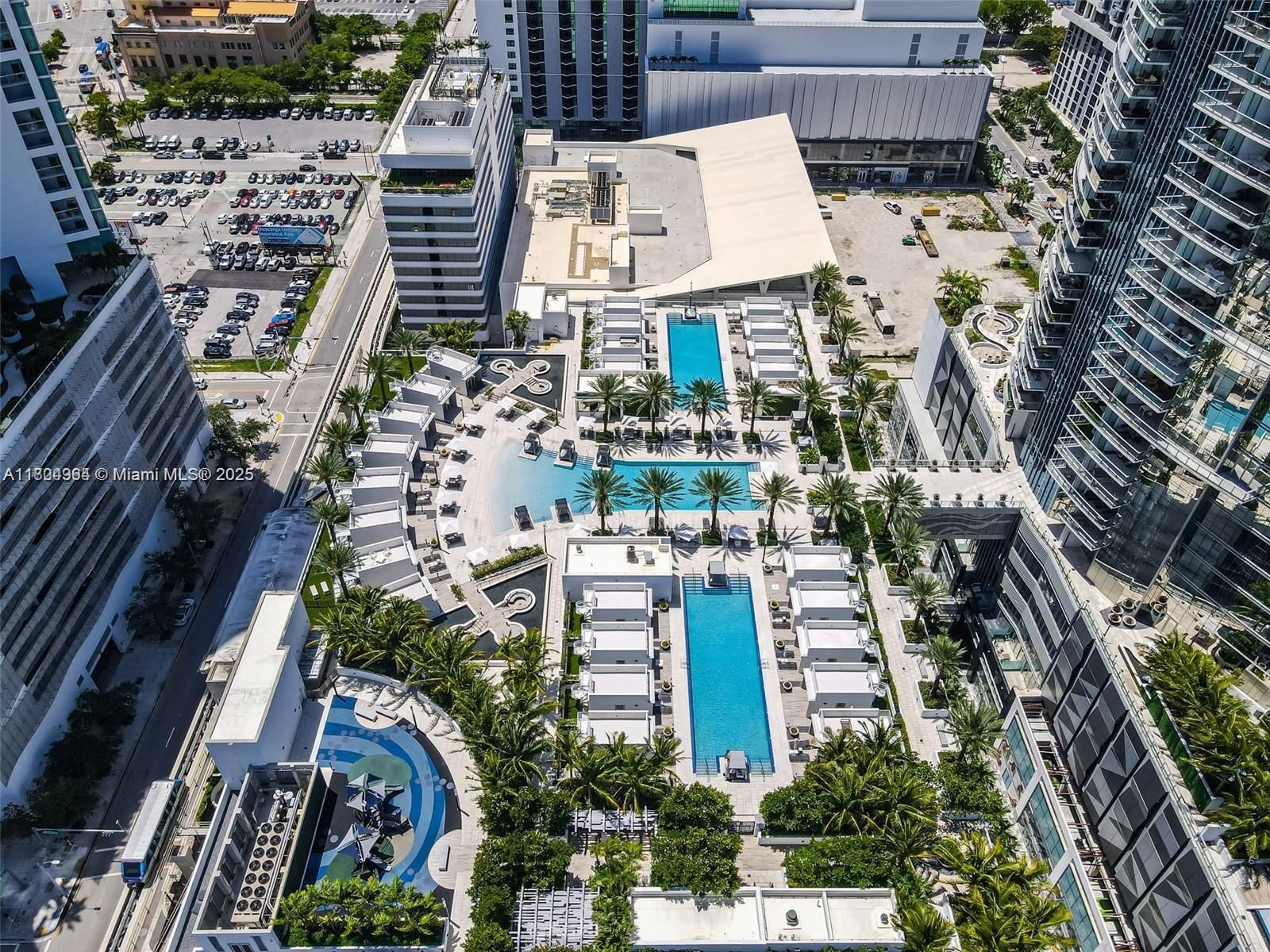 Real estate property located at 851 1st Ave #2904, Miami-dade, Paramount Miami Worldcent, Miami, FL