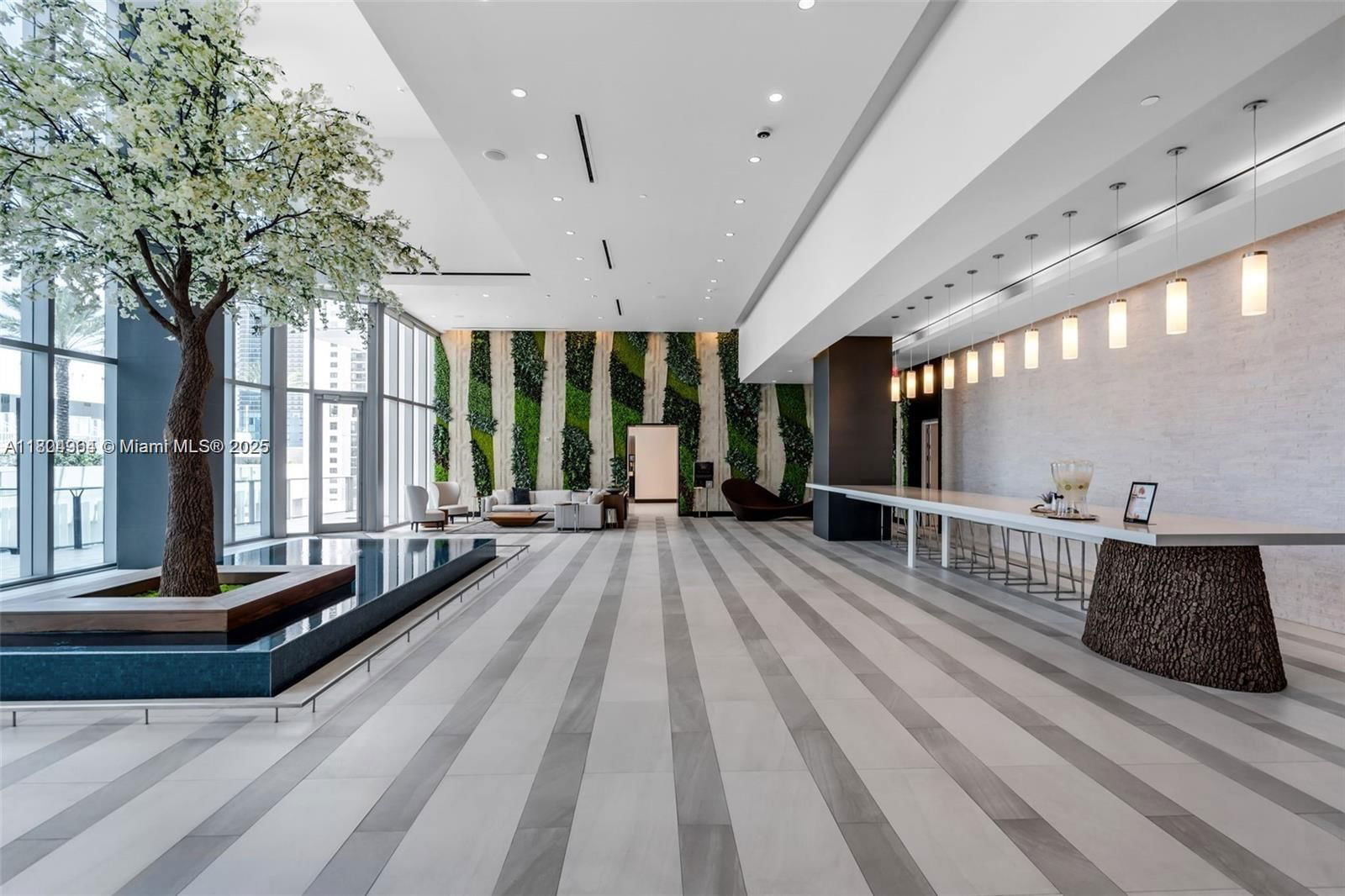 Real estate property located at 851 1st Ave #2904, Miami-dade, Paramount Miami Worldcent, Miami, FL
