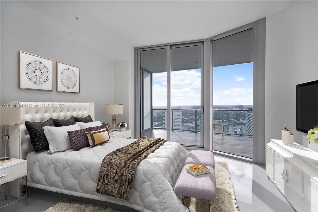 Real estate property located at 851 1st Ave #2904, Miami-dade, Paramount Miami Worldcent, Miami, FL