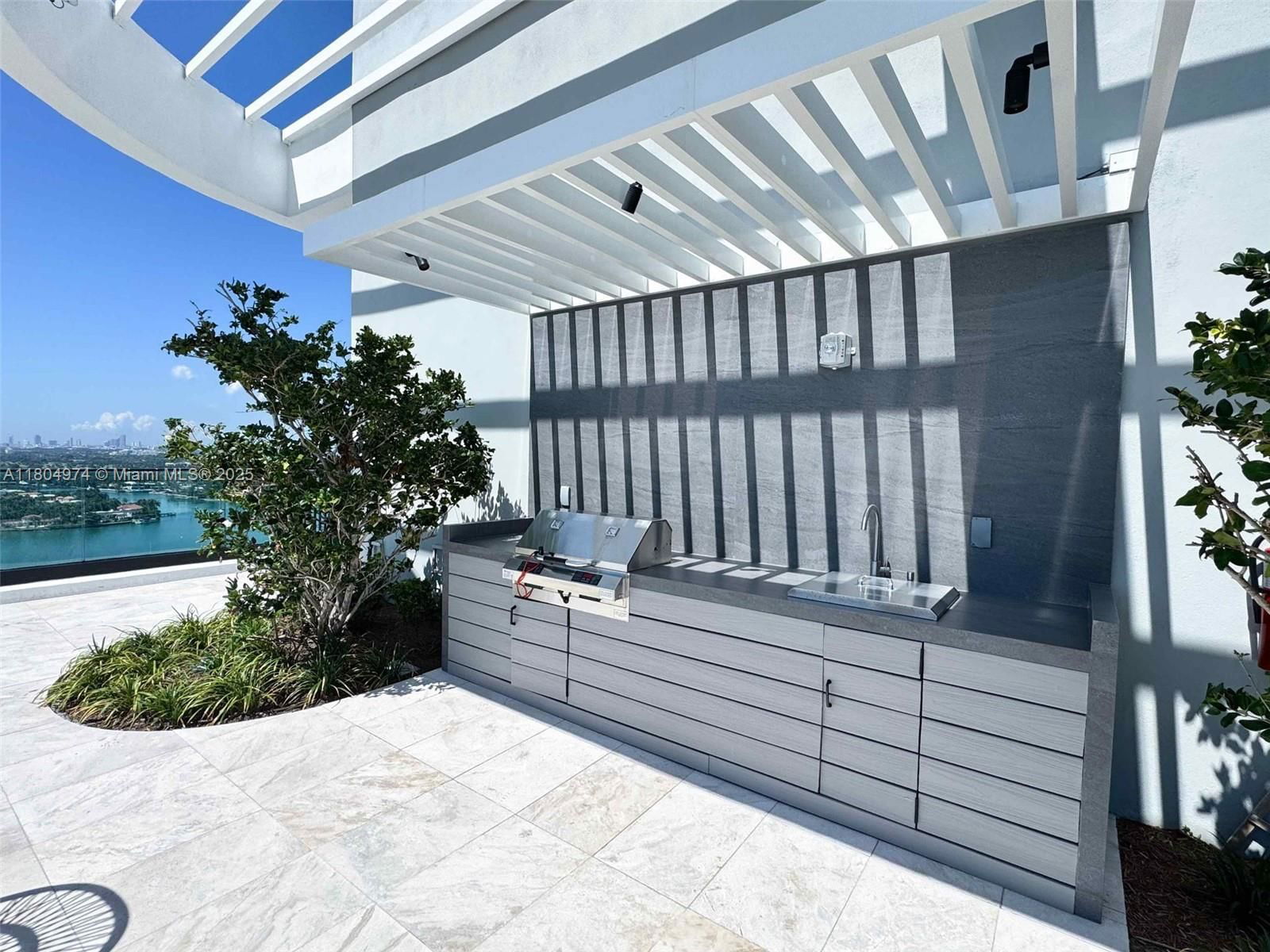Real estate property located at 580 72nd st #808, Miami-dade, 72 Park Condo, Miami Beach, FL