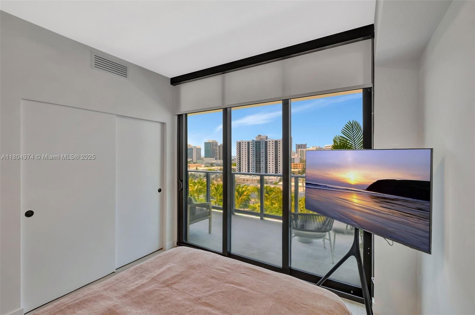 Real estate property located at 580 72nd st #808, Miami-dade, 72 Park Condo, Miami Beach, FL