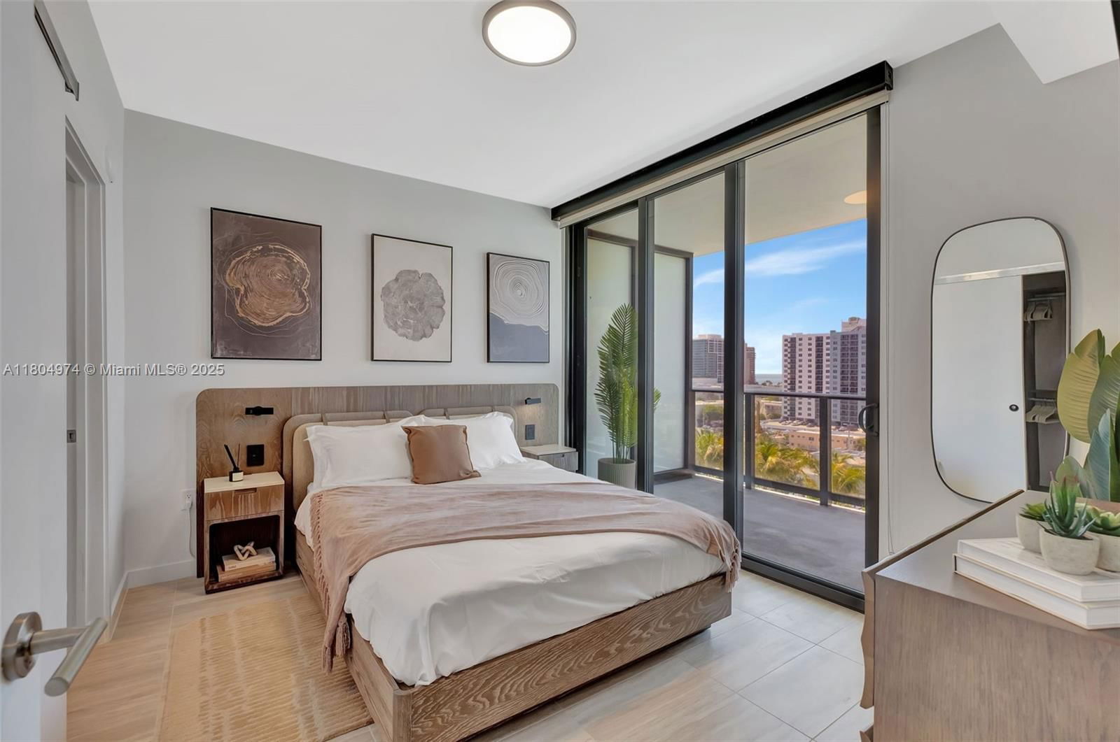 Real estate property located at 580 72nd st #808, Miami-dade, 72 Park Condo, Miami Beach, FL