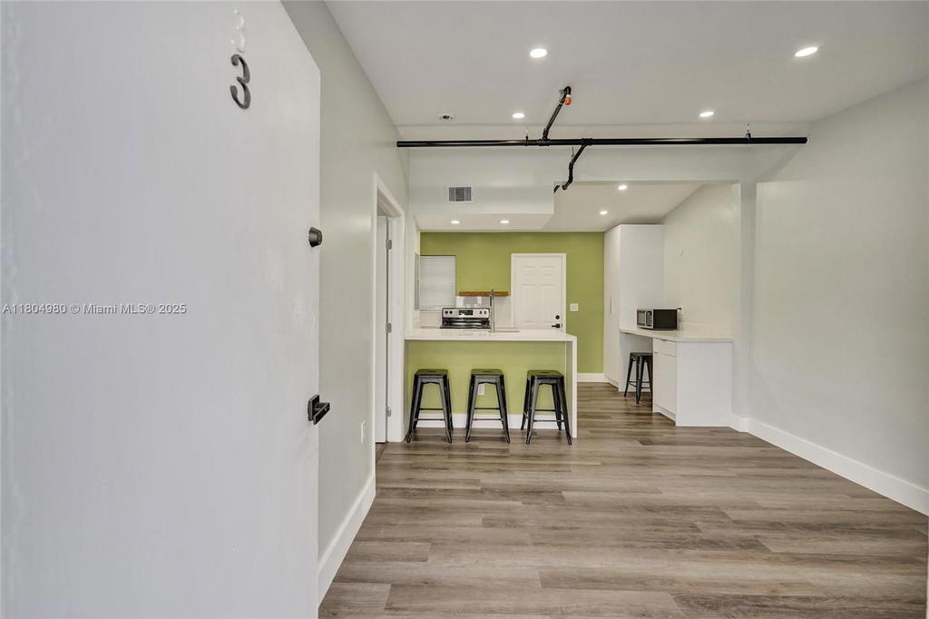 Real estate property located at 1085 126th St, Miami-dade, 29 52 42 Dixianna Villas, North Miami Beach, FL