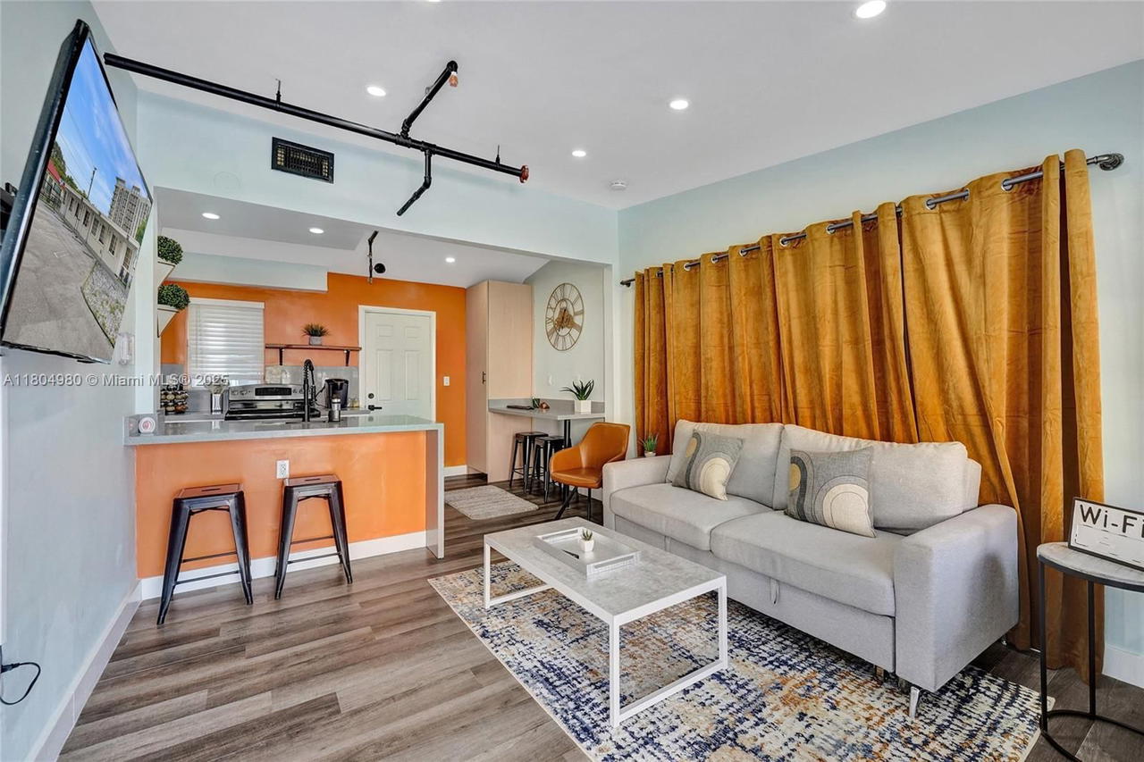 Real estate property located at 1085 126th St, Miami-dade, 29 52 42 Dixianna Villas, North Miami Beach, FL