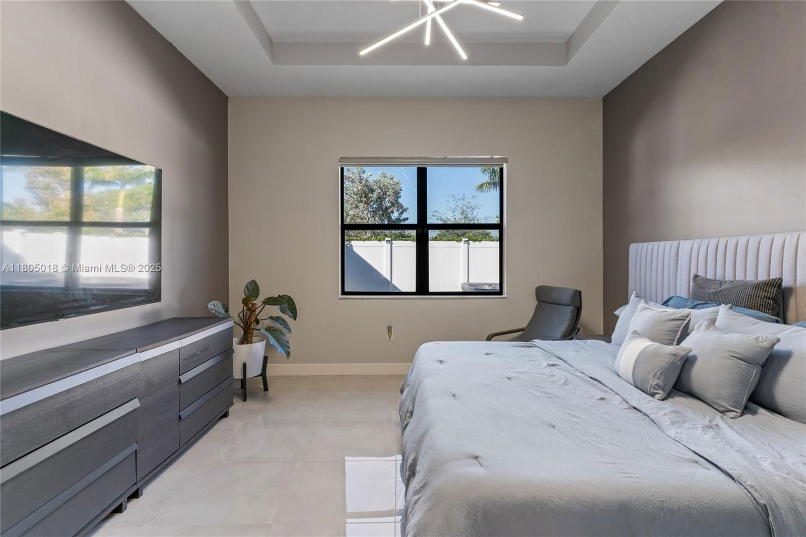 Real estate property located at 17375 41st St, Broward, Tuscan Isles, Miramar, FL