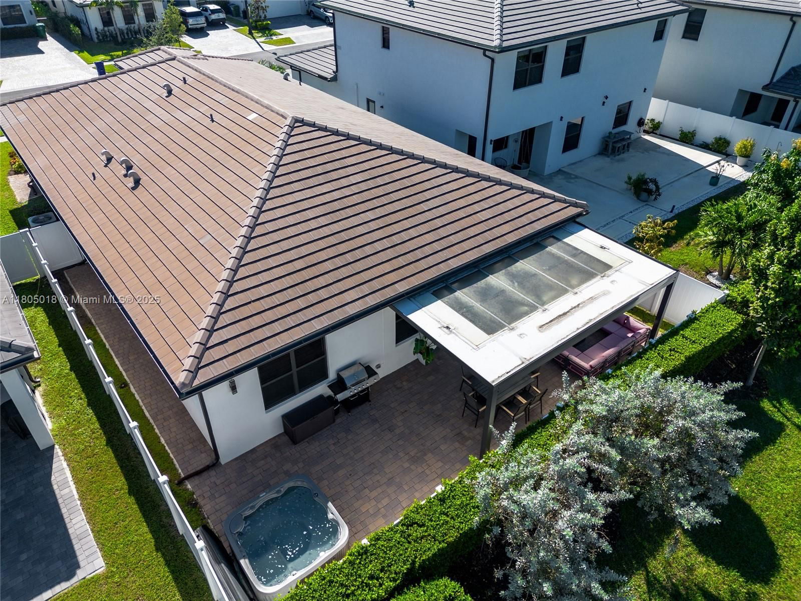Real estate property located at 17375 41st St, Broward, Tuscan Isles, Miramar, FL