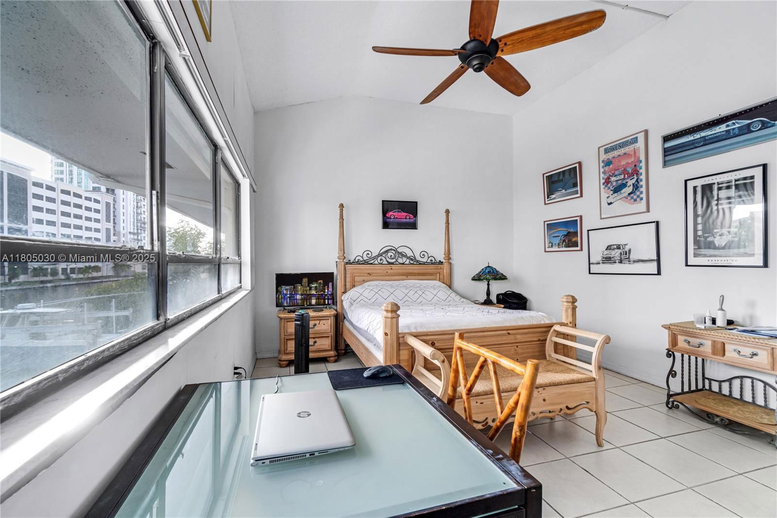 Real estate property located at 214 Poinciana Dr #204, Miami-dade, Poinciana Is Yt & Rcq Clu, Sunny Isles Beach, FL