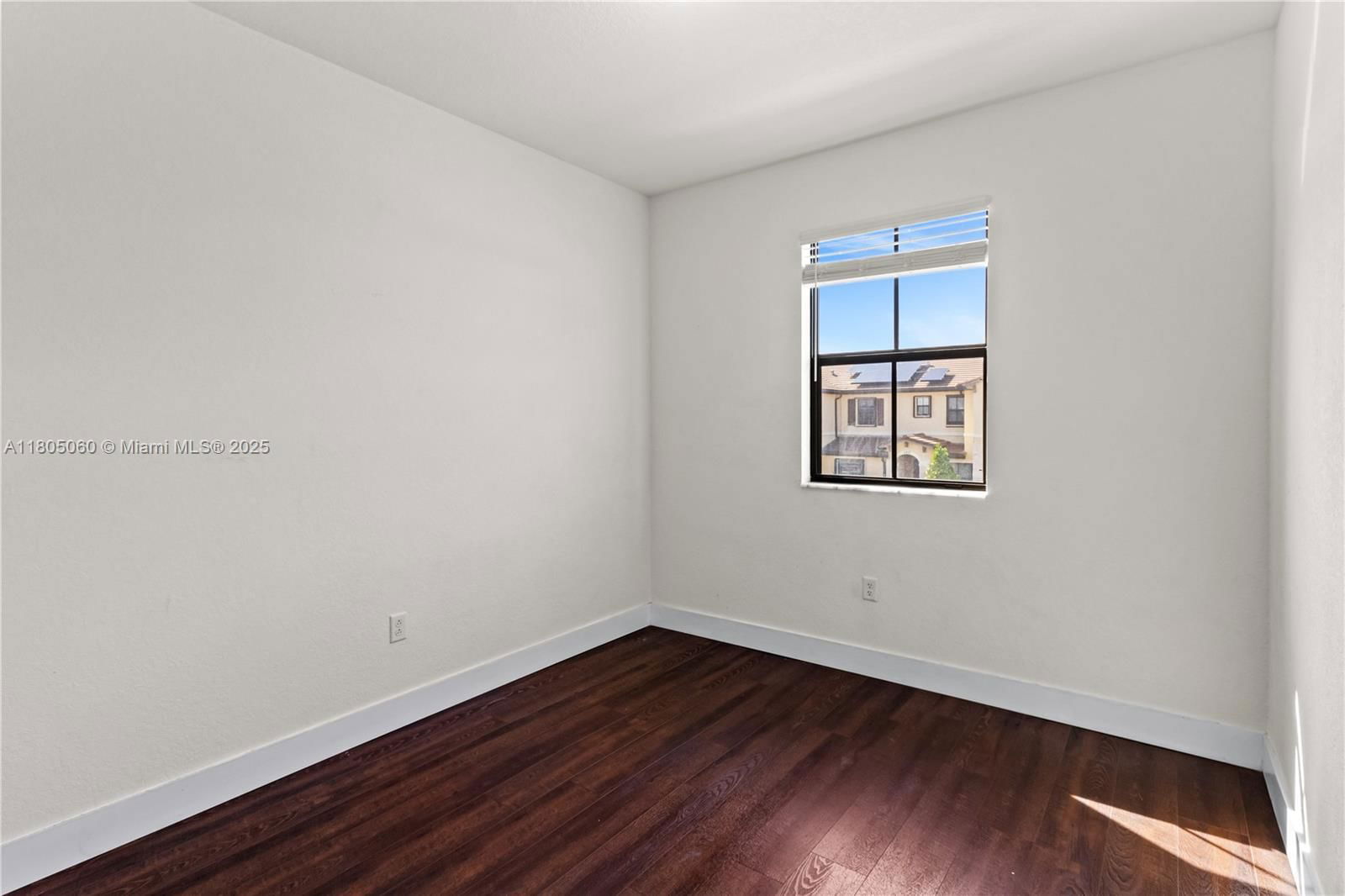 Real estate property located at 10611 33rd Ct, Miami-dade, Aquabella Section Two, Hialeah, FL