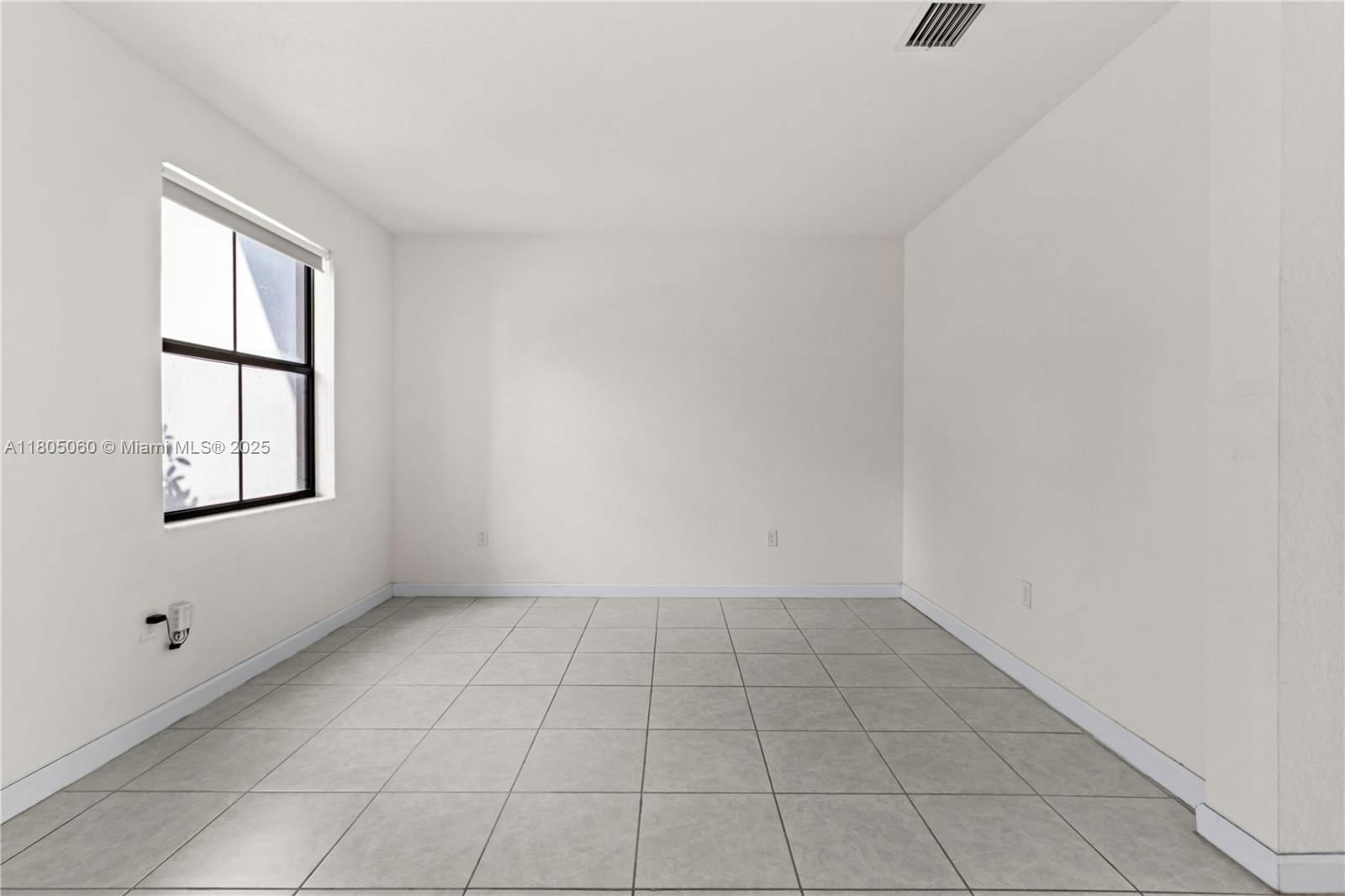 Real estate property located at 10611 33rd Ct, Miami-dade, Aquabella Section Two, Hialeah, FL