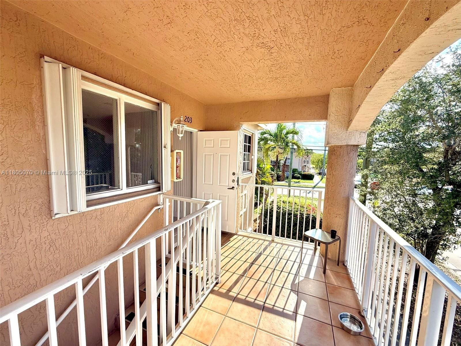 Real estate property located at 300 4th St #203, Miami-dade, Los Portales Sec B Condo, Hialeah, FL