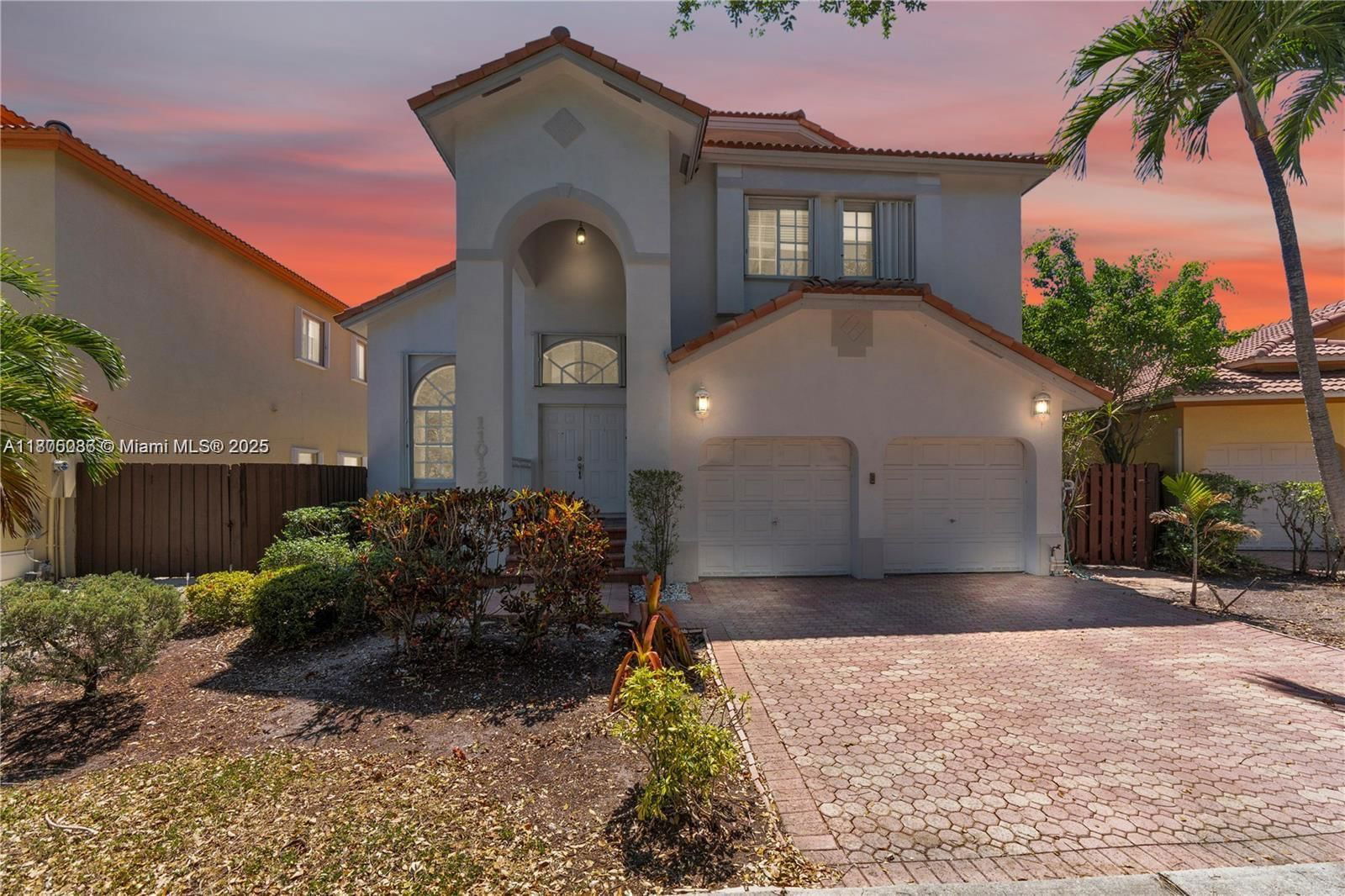 Real estate property located at 11012 59th St, Miami-dade, Doral Isles-antilles, Doral, FL