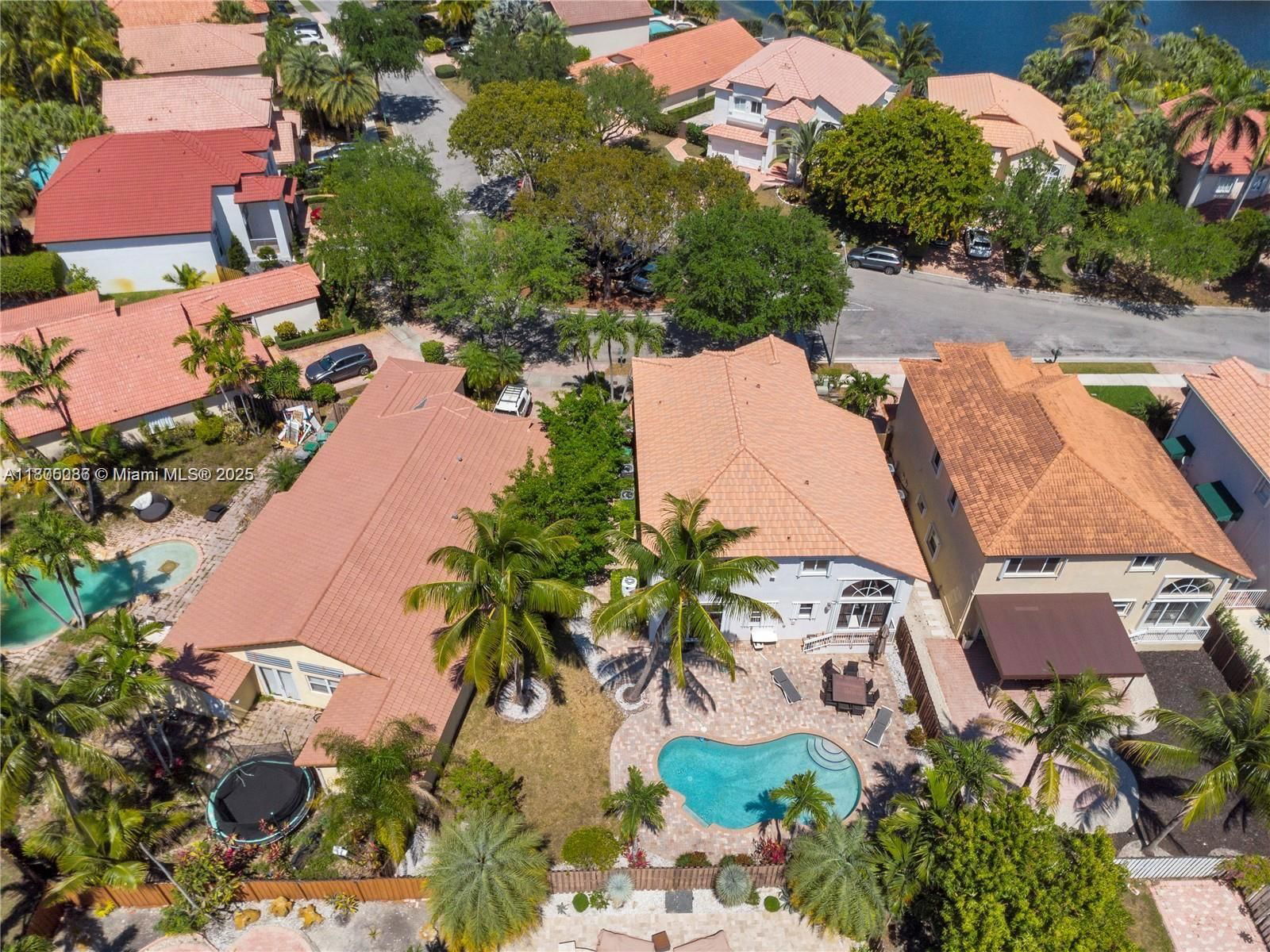 Real estate property located at 11012 59th St, Miami-dade, Doral Isles-antilles, Doral, FL