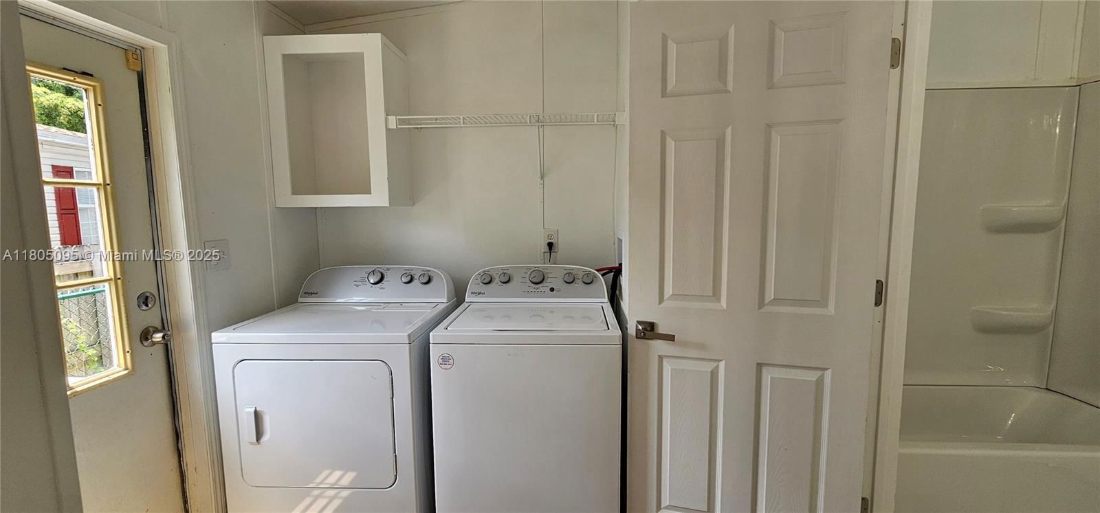 Real estate property located at 220 12th Ave Unit 90, Miami-dade, Cocowalk Estates, Homestead, FL