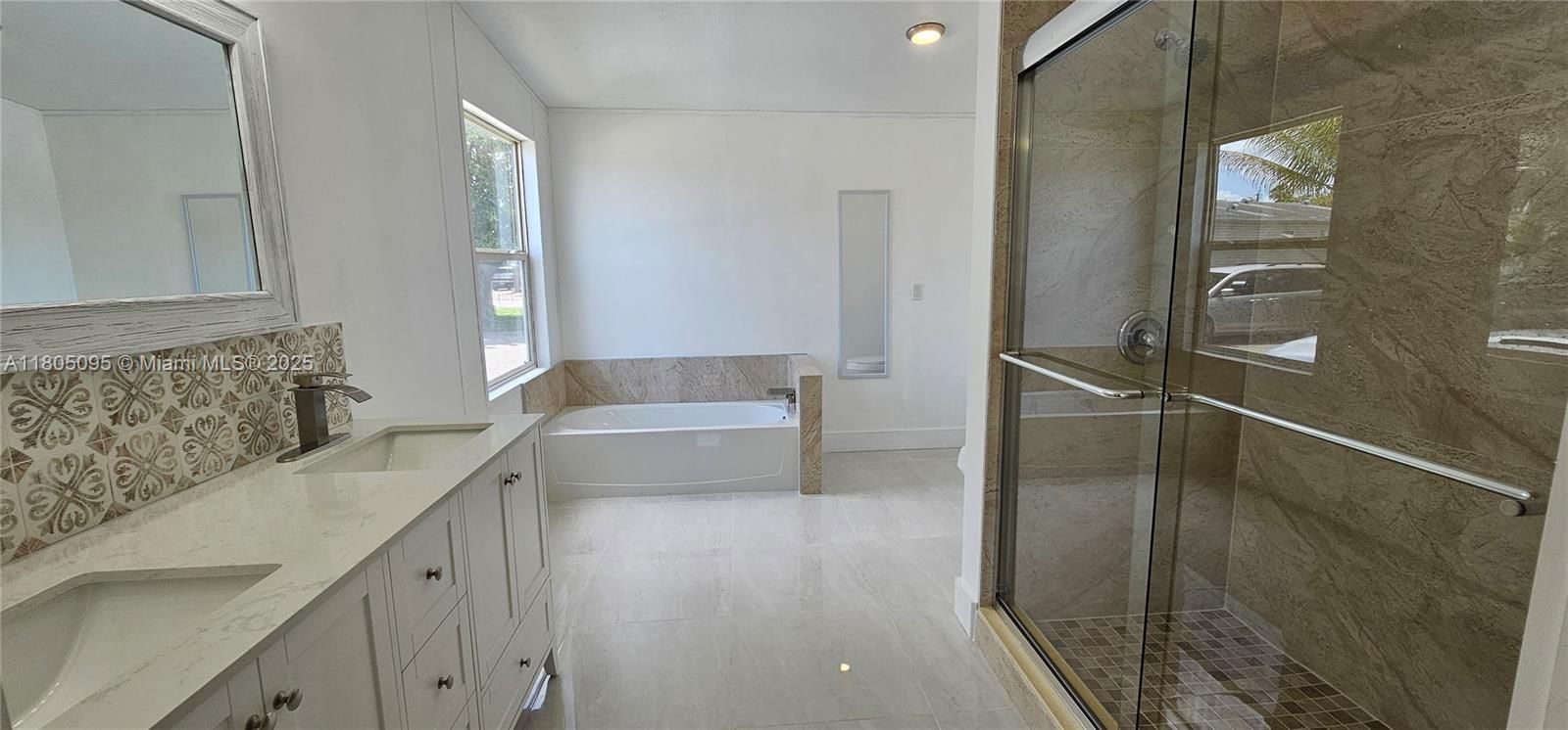 Real estate property located at 220 12th Ave Unit 90, Miami-dade, Cocowalk Estates, Homestead, FL