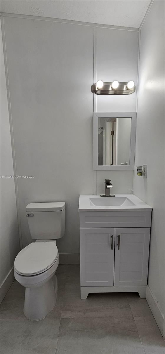 Real estate property located at 220 12th Ave Unit 90, Miami-dade, Cocowalk Estates, Homestead, FL