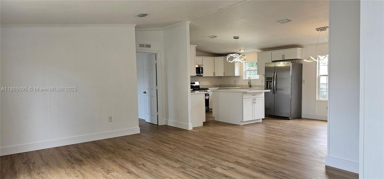 Real estate property located at 220 12th Ave Unit 90, Miami-dade, Cocowalk Estates, Homestead, FL