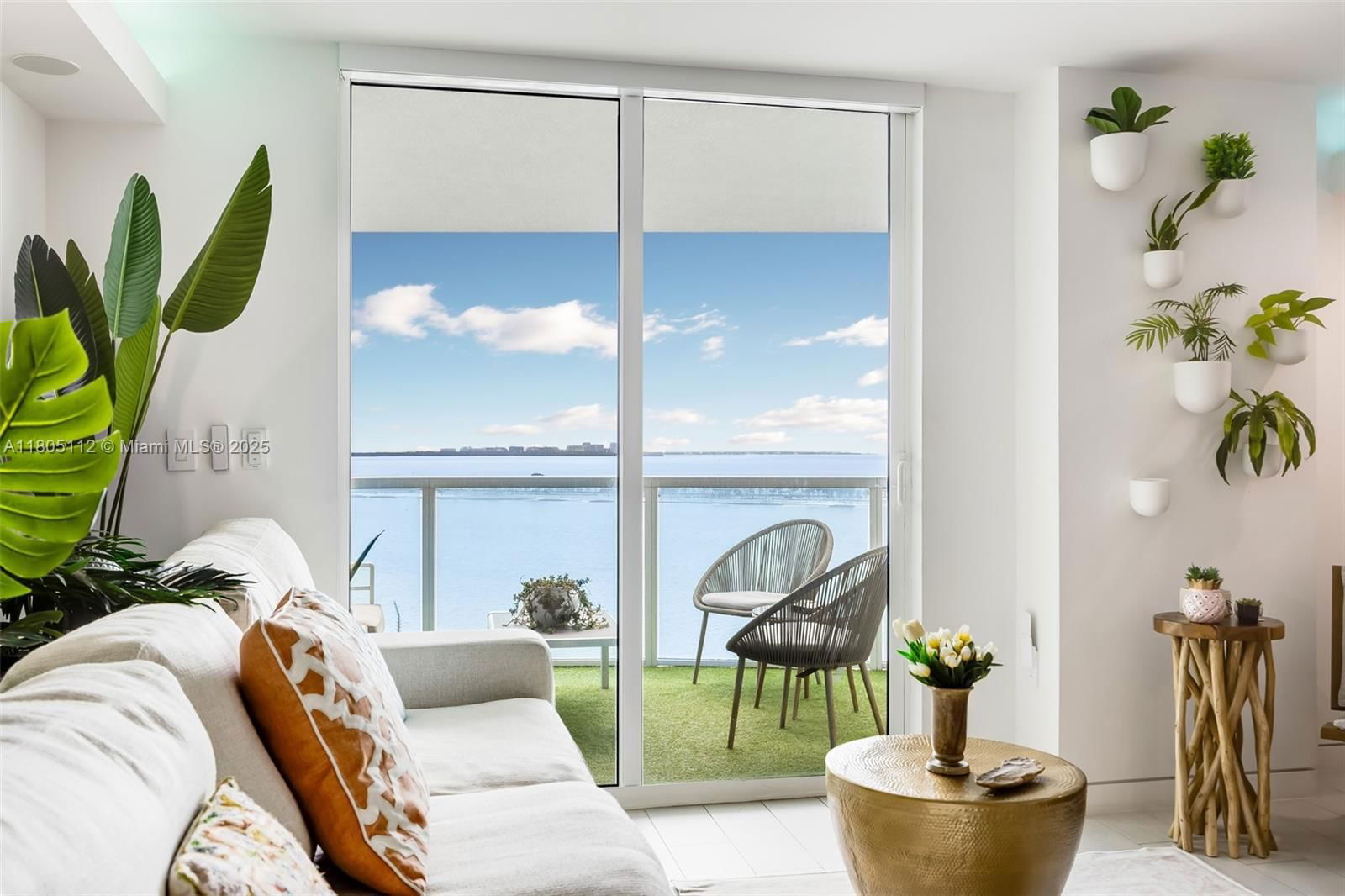 Real estate property located at 2101 Brickell Ave #807, Miami-dade, Skyline On Brickell Condo, Miami, FL