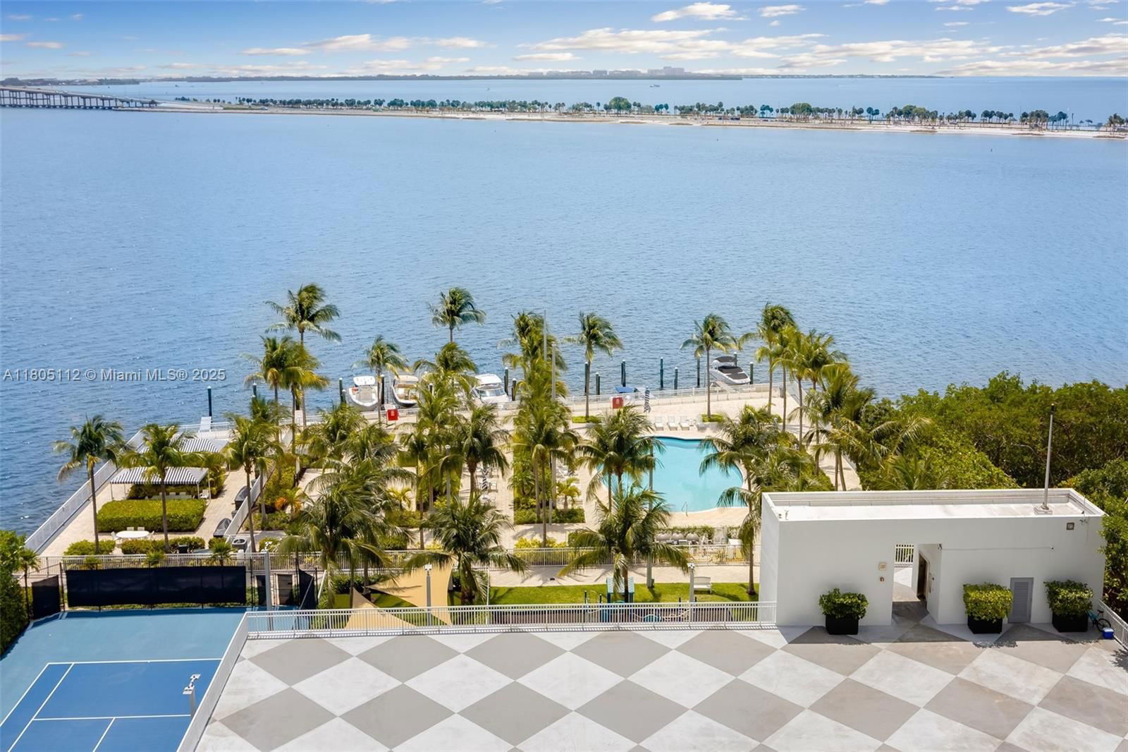 Real estate property located at 2101 Brickell Ave #807, Miami-dade, Skyline On Brickell Condo, Miami, FL
