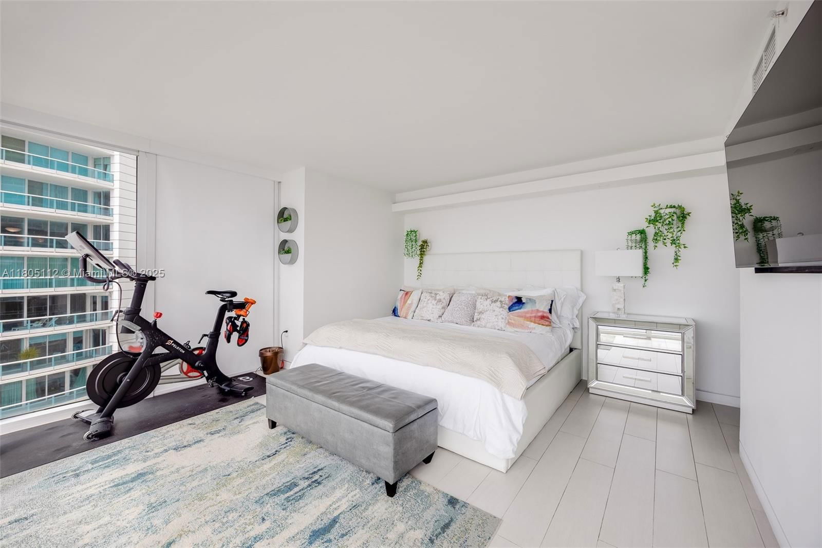 Real estate property located at 2101 Brickell Ave #807, Miami-dade, Skyline On Brickell Condo, Miami, FL