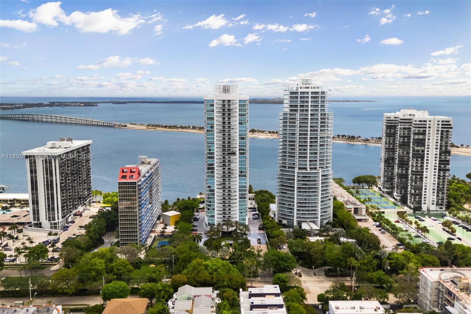 Real estate property located at 2101 Brickell Ave #807, Miami-dade, Skyline On Brickell Condo, Miami, FL