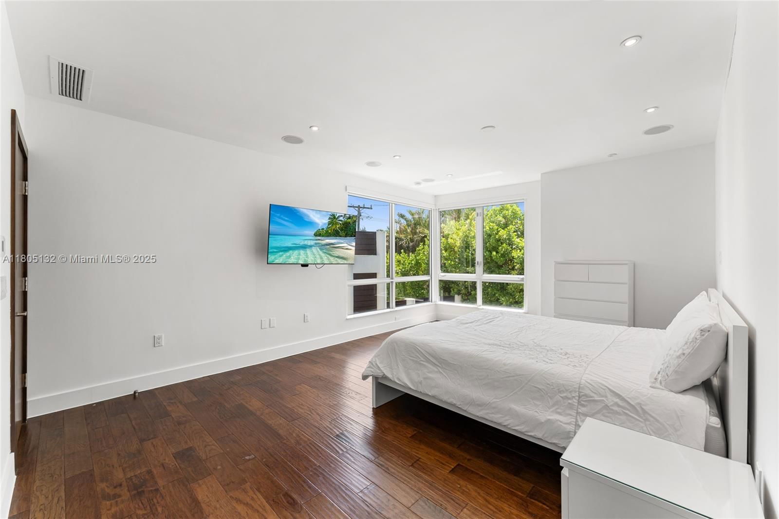 Real estate property located at 544 Fernwood Rd #544, Miami-dade, 544-548 Fernwood Condo, Key Biscayne, FL