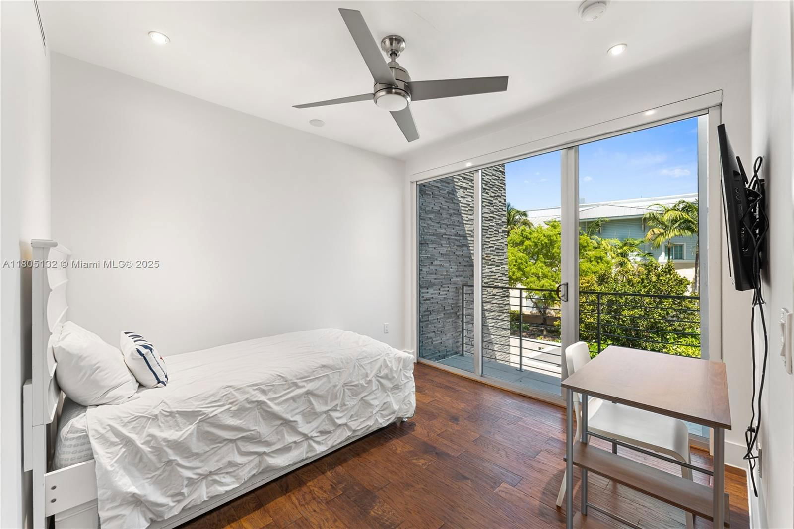 Real estate property located at 544 Fernwood Rd #544, Miami-dade, 544-548 Fernwood Condo, Key Biscayne, FL