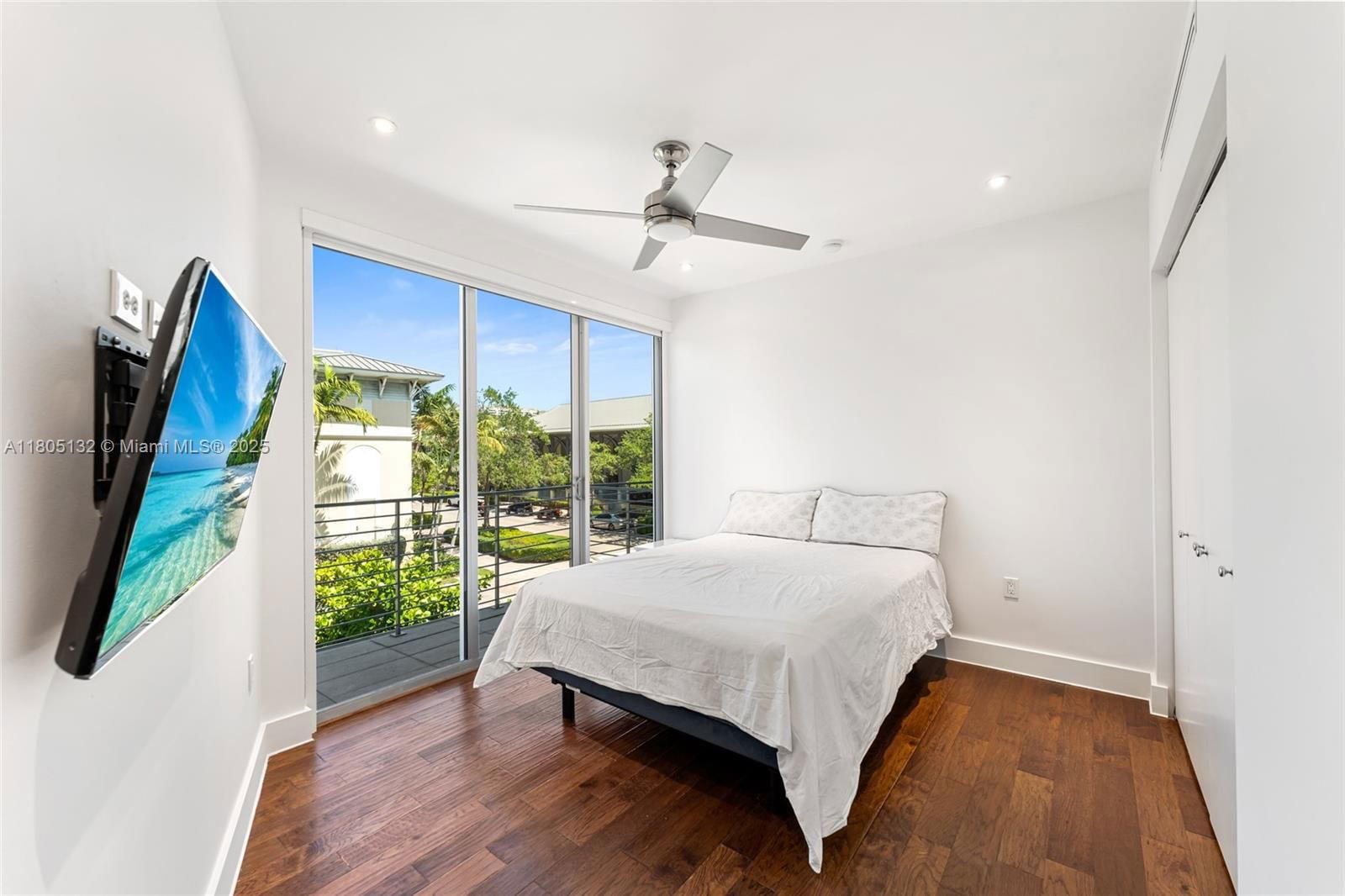 Real estate property located at 544 Fernwood Rd #544, Miami-dade, 544-548 Fernwood Condo, Key Biscayne, FL