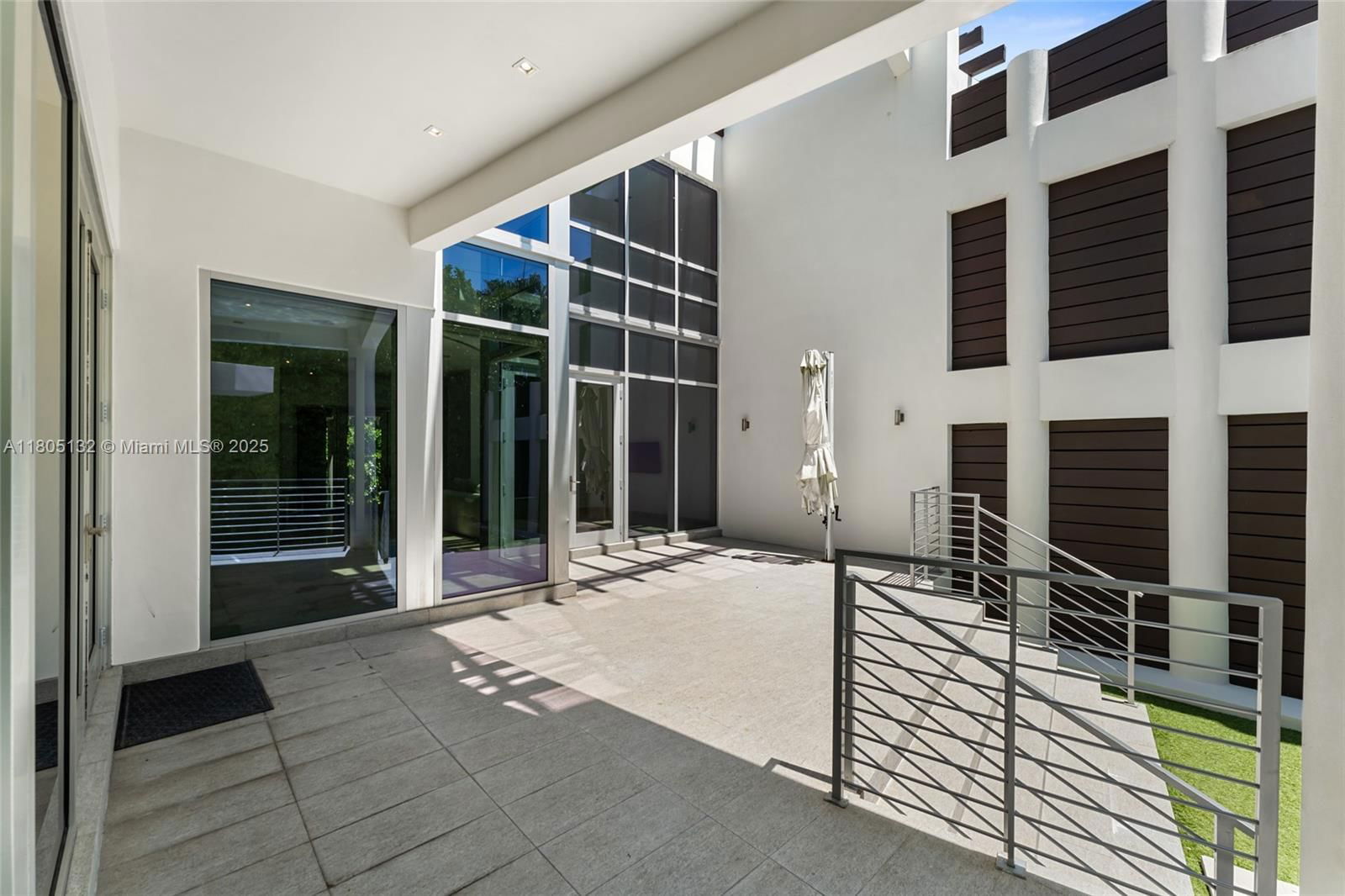 Real estate property located at 544 Fernwood Rd #544, Miami-dade, 544-548 Fernwood Condo, Key Biscayne, FL