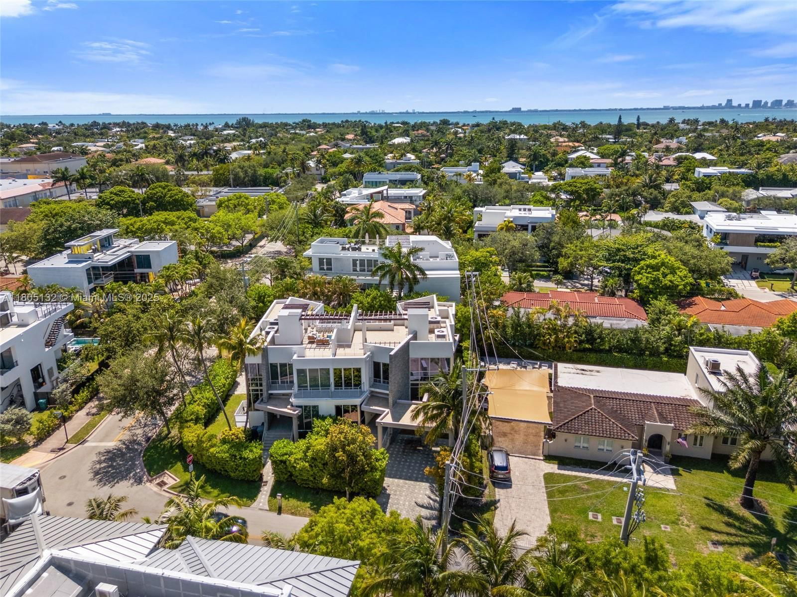 Real estate property located at 544 Fernwood Rd #544, Miami-dade, 544-548 Fernwood Condo, Key Biscayne, FL