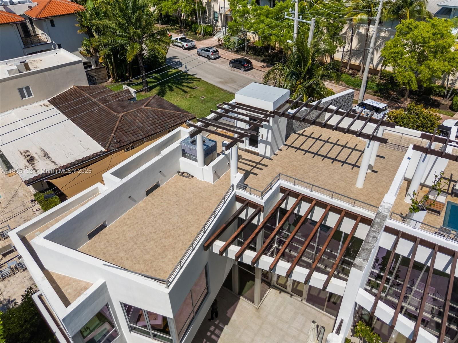 Real estate property located at 544 Fernwood Rd #544, Miami-dade, 544-548 Fernwood Condo, Key Biscayne, FL