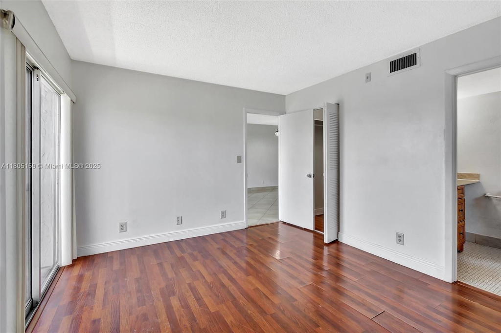 Real estate property located at 8720 Sherman Cir #401, Broward, Lakeshore At University P, Miramar, FL