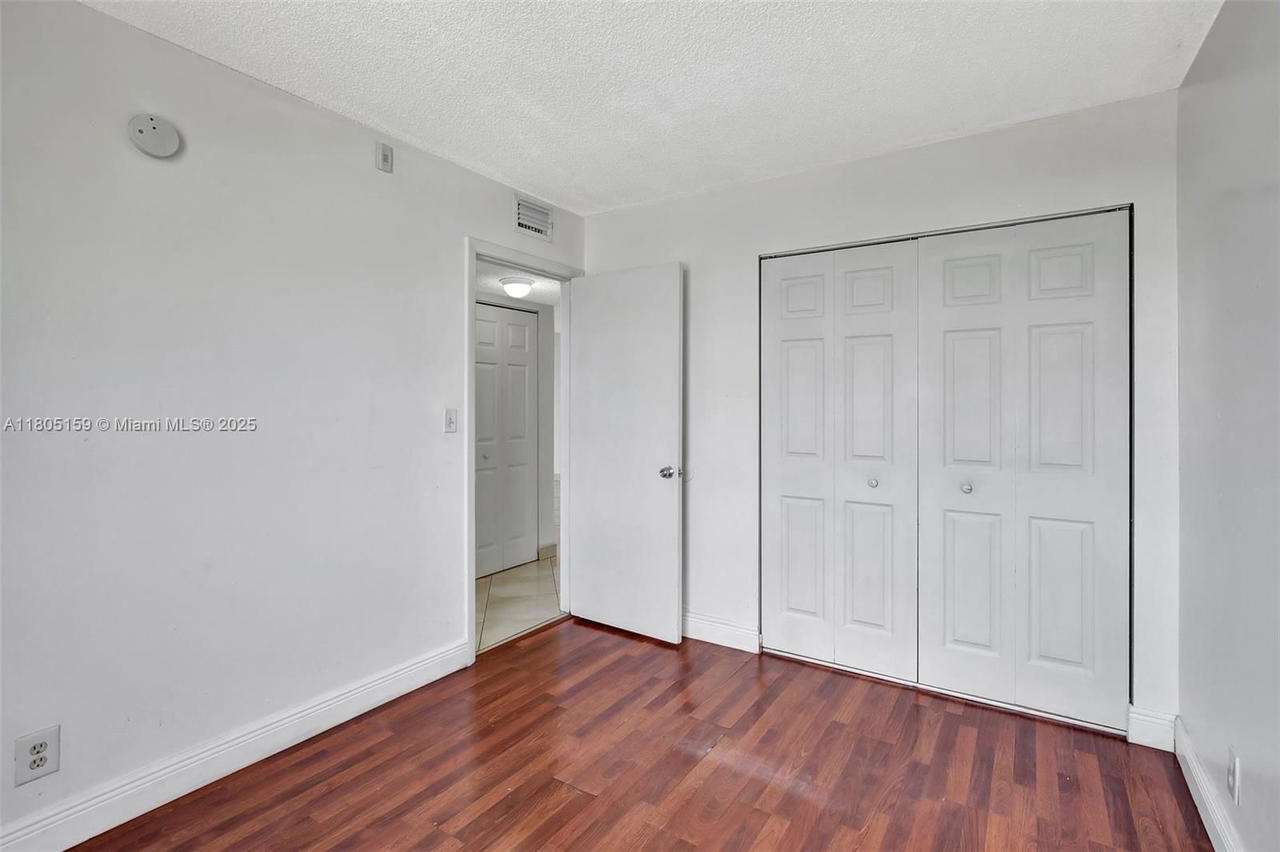Real estate property located at 8720 Sherman Cir #401, Broward, Lakeshore At University P, Miramar, FL